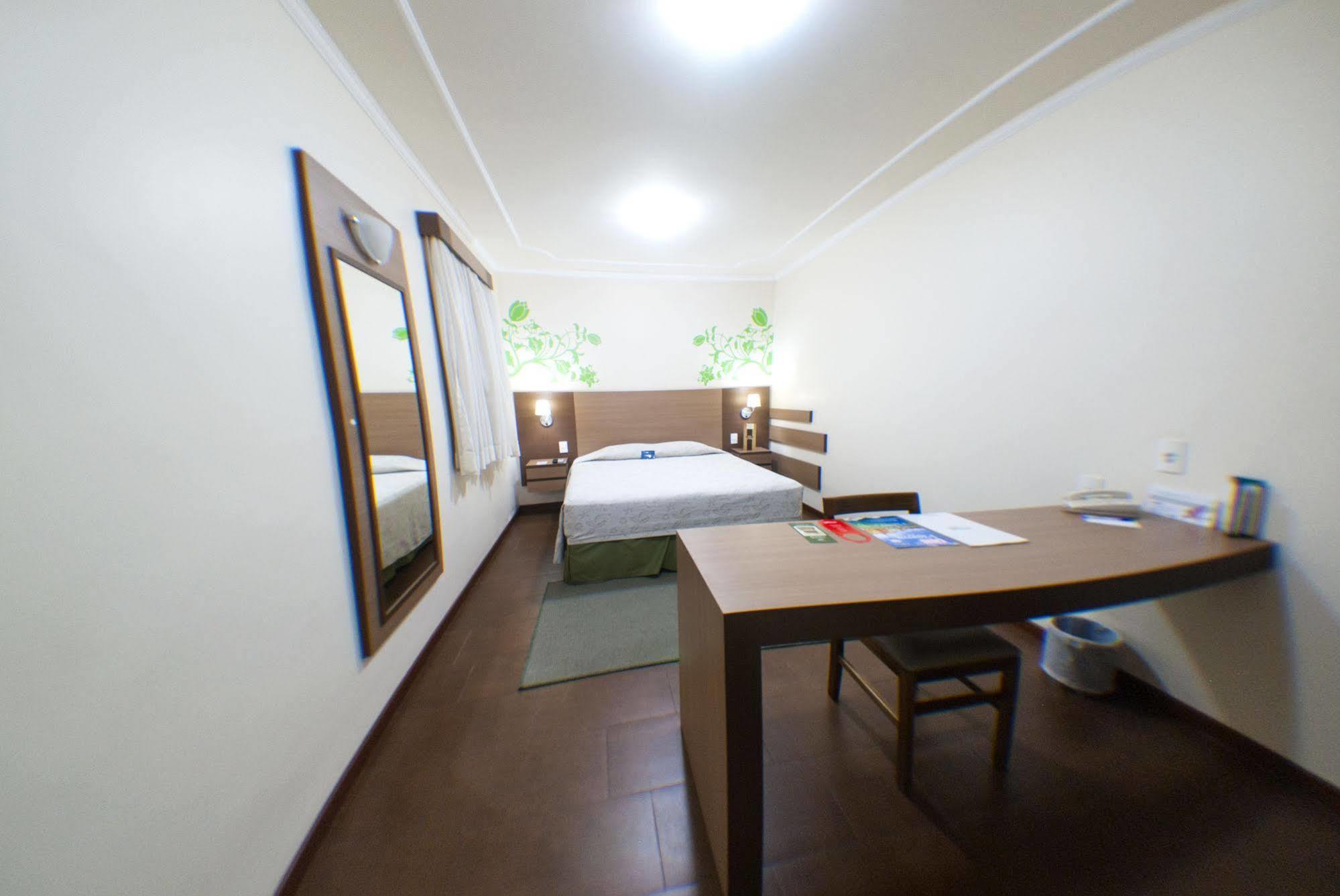 Hotel Premium Pirassununga Kültér fotó